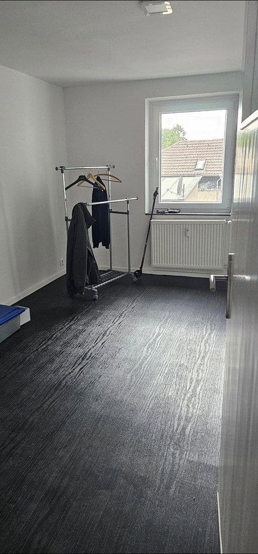 Pronájem bytu 2+1 65 m², Kamper Str. 50, Solingen, Severní Porýní-Vestfálsko Pronájem bytu 2+1 65 m², Kamper Str. 50, Solingen, Severní Porýní-Vestfálsko