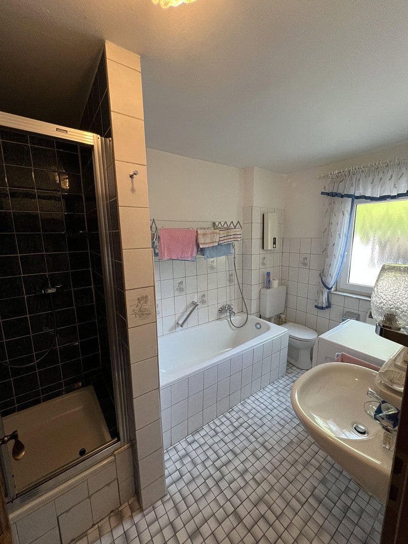 Prodej domu 160 m², pozemek 2.163 m², Untere Straße 38, Brevörde, Dolní Sasko Prodej domu 160 m², pozemek 2.163 m², Untere Straße 38, Brevörde, Dolní Sasko
