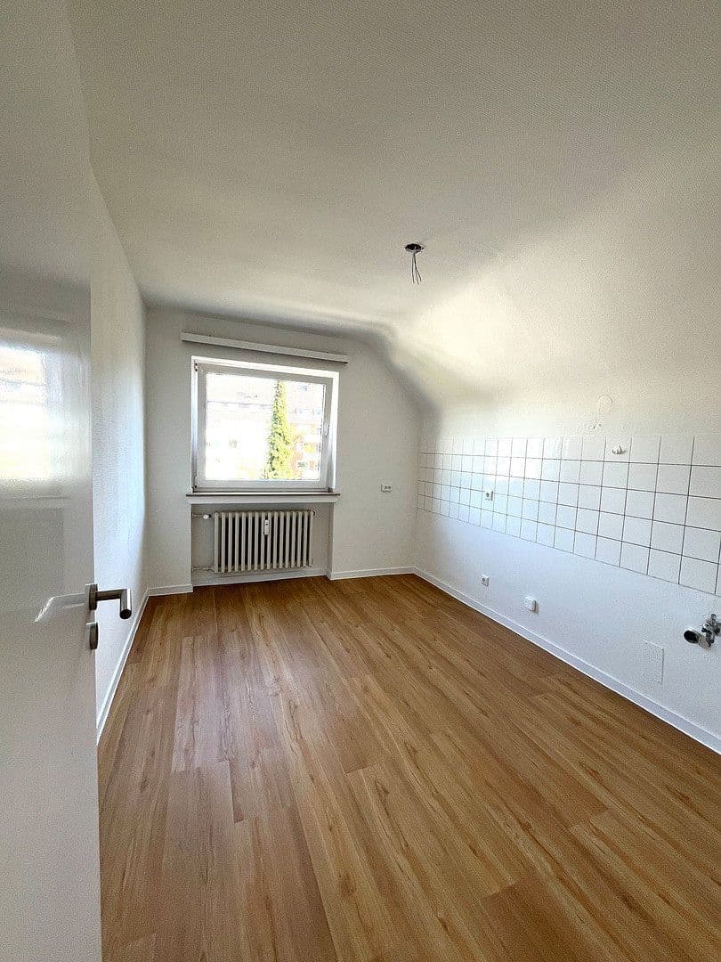 Pronájem bytu 2+1 69 m², Mülheimer Freiheit, Köln, Severní Porýní-Vestfálsko Pronájem bytu 2+1 69 m², Mülheimer Freiheit, Köln, Severní Porýní-Vestfálsko