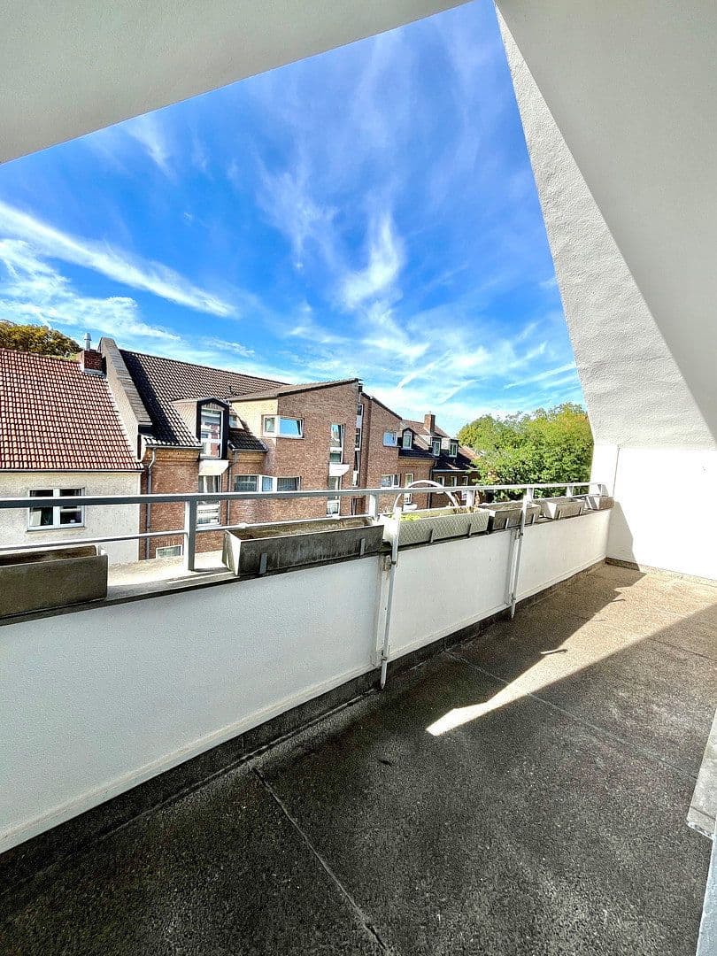 Pronájem bytu 2+1 69 m², Mülheimer Freiheit, Köln, Severní Porýní-Vestfálsko Pronájem bytu 2+1 69 m², Mülheimer Freiheit, Köln, Severní Porýní-Vestfálsko