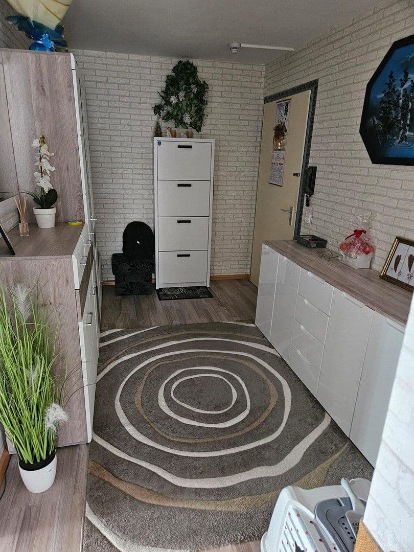 Prodej bytu 3+1 85 m², Martin-Luther-Strasse 5, Emmendingen, Bádensko-Württembersko Prodej bytu 3+1 85 m², Martin-Luther-Strasse 5, Emmendingen, Bádensko-Württembersko