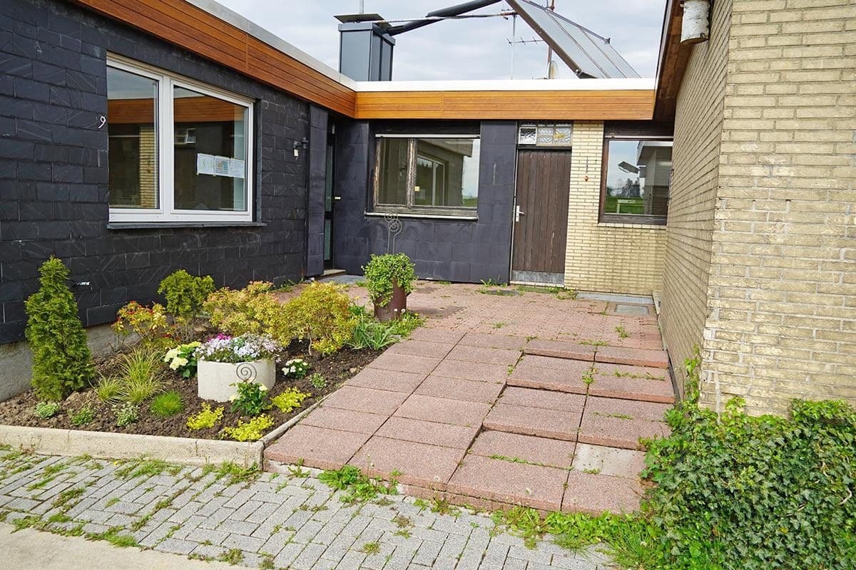 Prodej domu 171 m², pozemek 3.806 m², Untersteinbach 1, Bergisch Gladbach, Severní Porýní-Vestfálsko Prodej domu 171 m², pozemek 3.806 m², Untersteinbach 1, Bergisch Gladbach, Severní Porýní-Vestfálsko