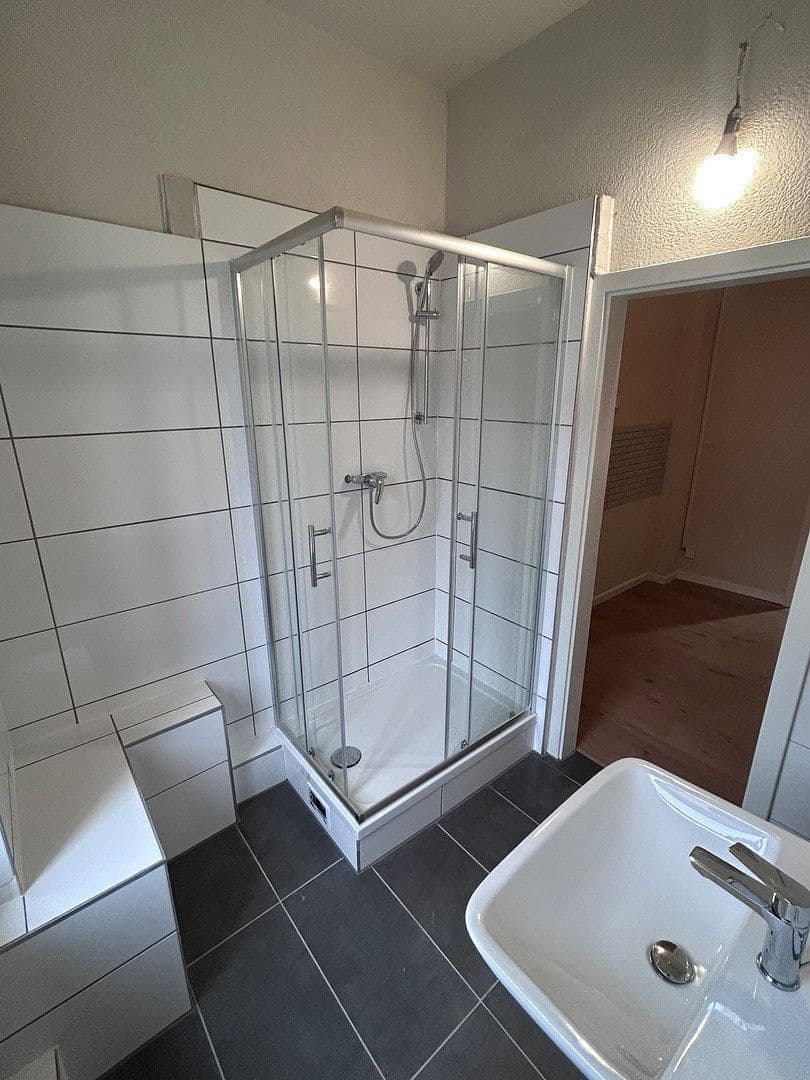 Pronájem bytu 2+1 50 m², Richard-Wagner-Str. 11, Freital, Sasko Pronájem bytu 2+1 50 m², Richard-Wagner-Str. 11, Freital, Sasko