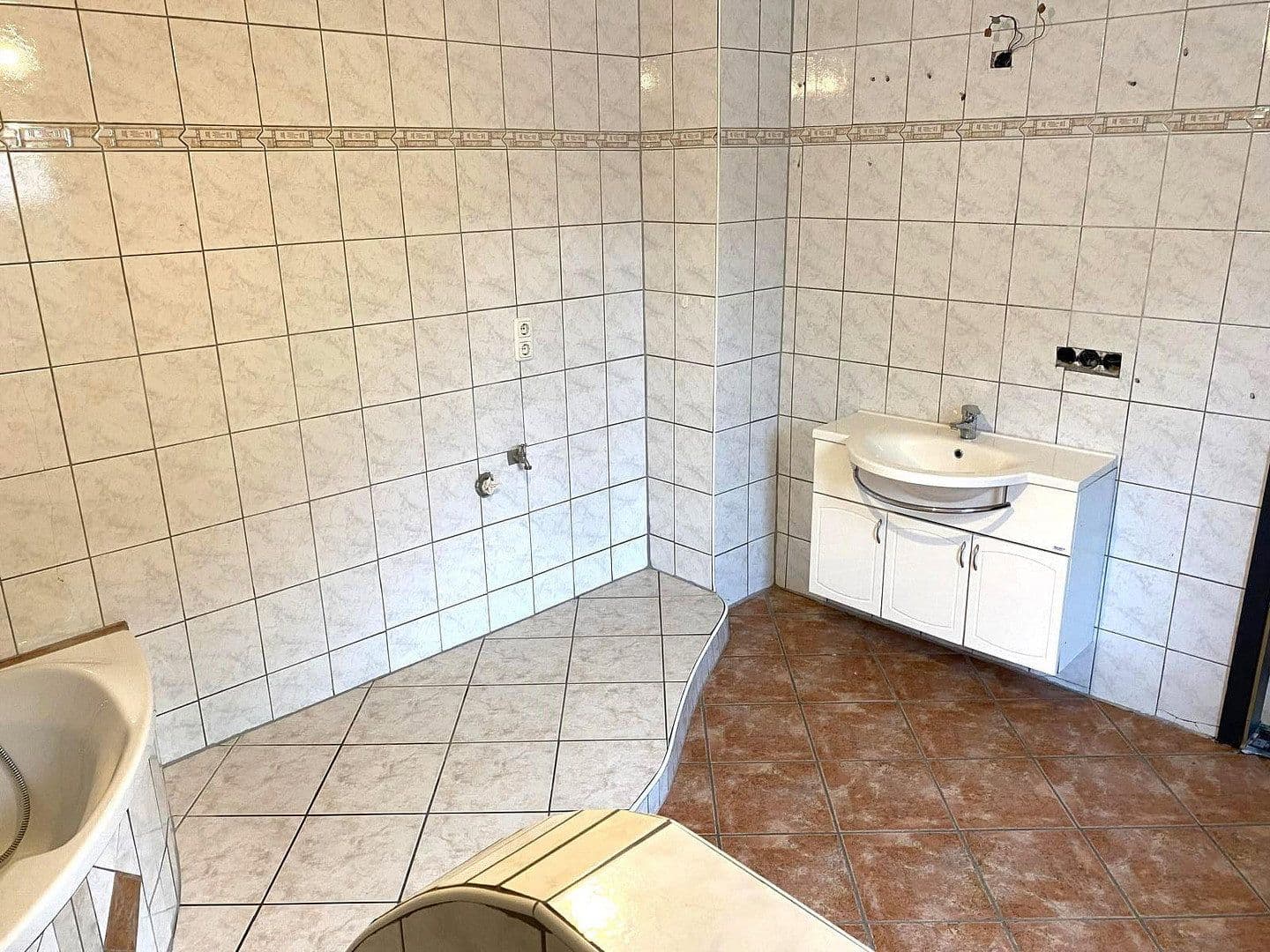 Prodej domu 169 m², pozemek 430 m², Schnathorster Str. 23, Lübbecke, Severní Porýní-Vestfálsko Prodej domu 169 m², pozemek 430 m², Schnathorster Str. 23, Lübbecke, Severní Porýní-Vestfálsko