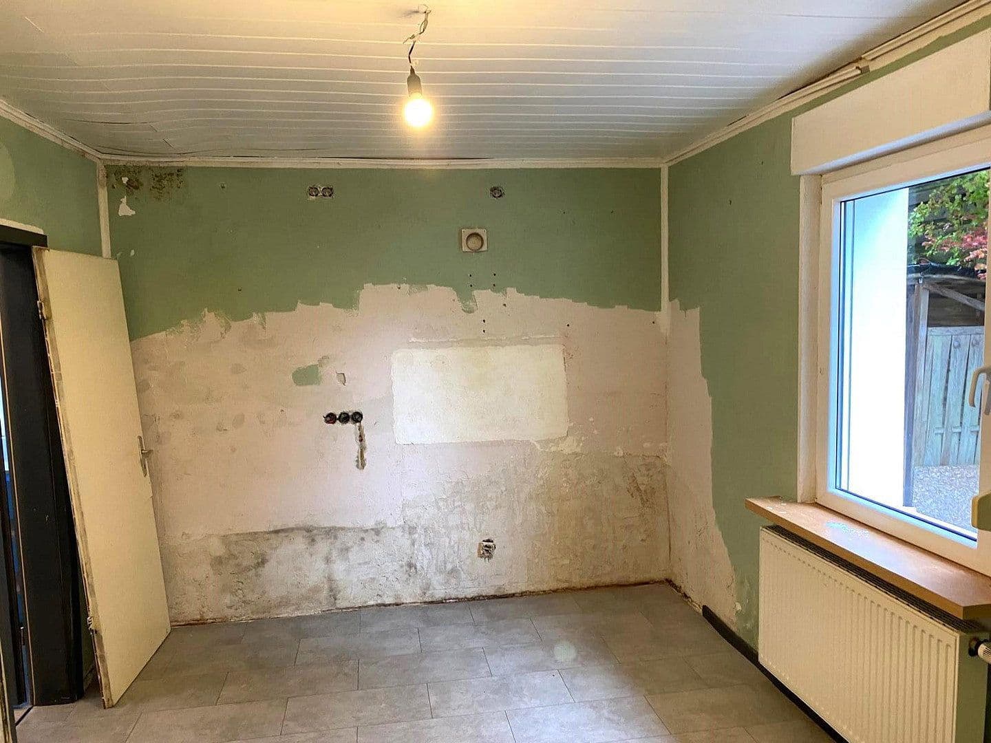 Prodej domu 169 m², pozemek 430 m², Schnathorster Str. 23, Lübbecke, Severní Porýní-Vestfálsko Prodej domu 169 m², pozemek 430 m², Schnathorster Str. 23, Lübbecke, Severní Porýní-Vestfálsko