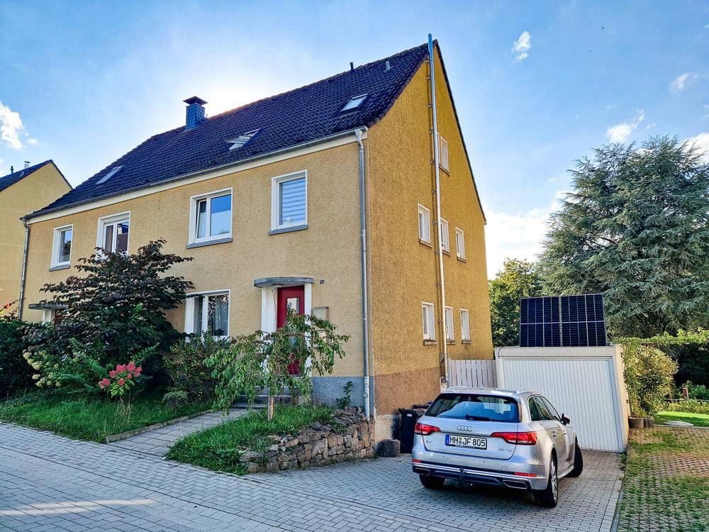Prodej domu 195 m², pozemek 786 m², Nollendorfstr. 23, Mülheim, Severní Porýní-Vestfálsko Prodej domu 195 m², pozemek 786 m², Nollendorfstr. 23, Mülheim, Severní Porýní-Vestfálsko