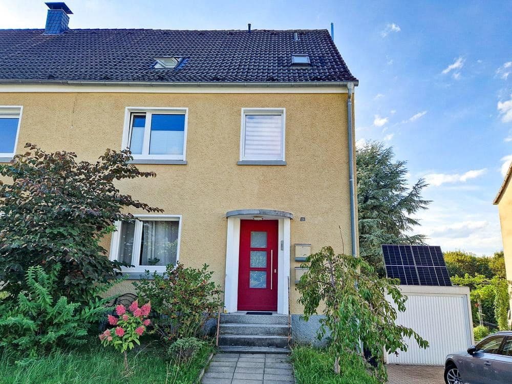 Prodej domu 195 m², pozemek 786 m², Nollendorfstr. 23, Mülheim, Severní Porýní-Vestfálsko Prodej domu 195 m², pozemek 786 m², Nollendorfstr. 23, Mülheim, Severní Porýní-Vestfálsko