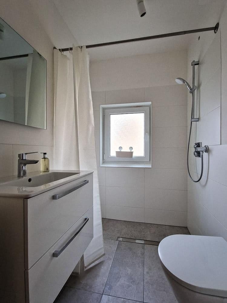 Prodej domu 195 m², pozemek 786 m², Nollendorfstr. 23, Mülheim, Severní Porýní-Vestfálsko Prodej domu 195 m², pozemek 786 m², Nollendorfstr. 23, Mülheim, Severní Porýní-Vestfálsko
