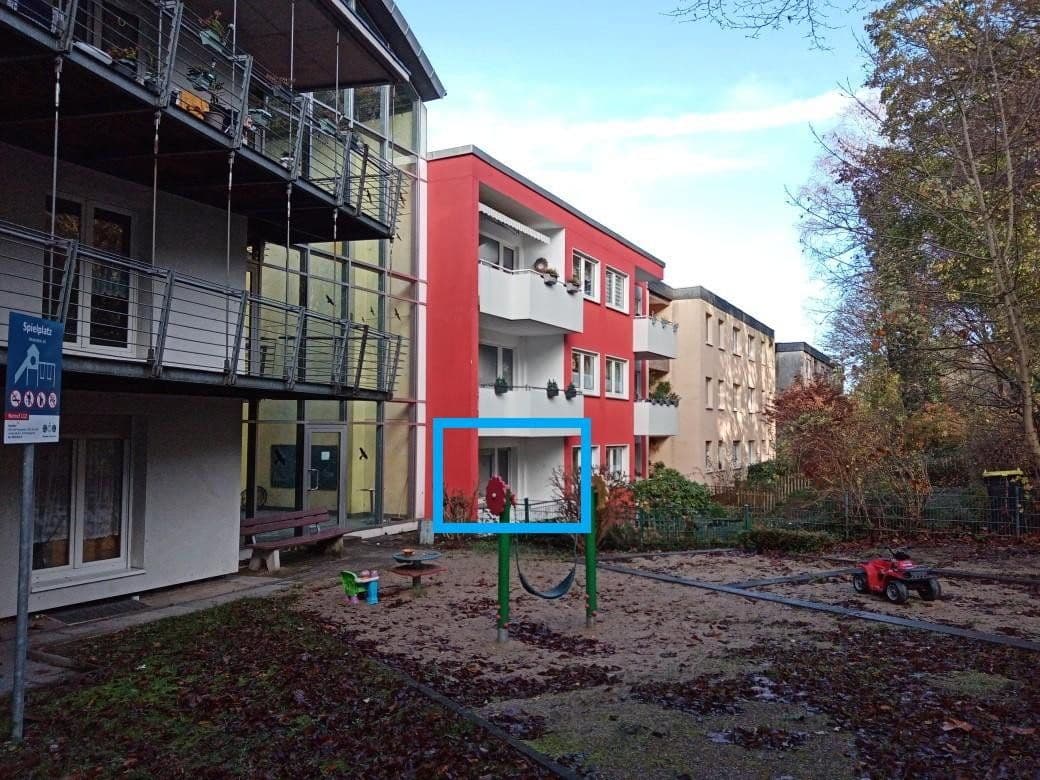 Pronájem bytu 3+1 85 m², Neviandtstrasse, Wuppertal, Severní Porýní-Vestfálsko Pronájem bytu 3+1 85 m², Neviandtstrasse, Wuppertal, Severní Porýní-Vestfálsko