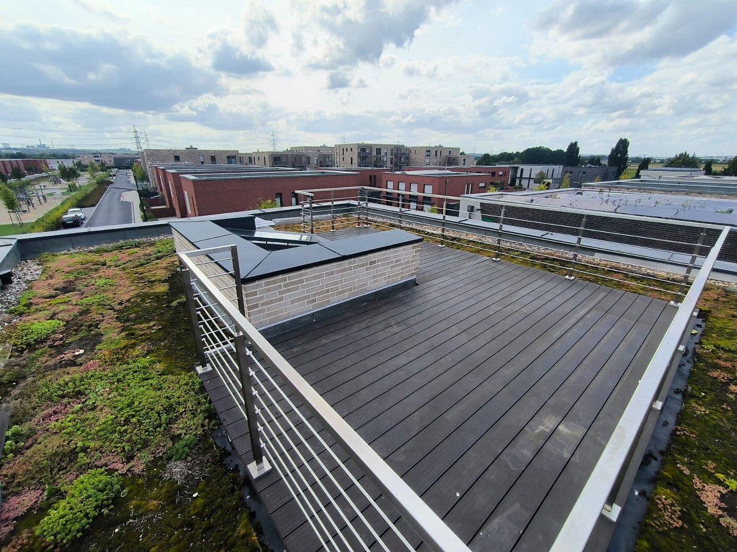 Pronájem bytu 3+1 89 m², Hürth, Severní Porýní-Vestfálsko Pronájem bytu 3+1 89 m², Hürth, Severní Porýní-Vestfálsko
