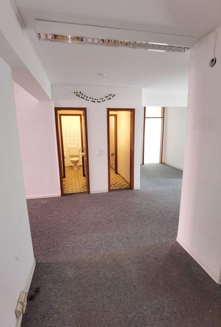 Prodej bytu 3+1 106 m², Badener-Tor-Str. 9, Karlsruhe, Bádensko-Württembersko Prodej bytu 3+1 106 m², Badener-Tor-Str. 9, Karlsruhe, Bádensko-Württembersko