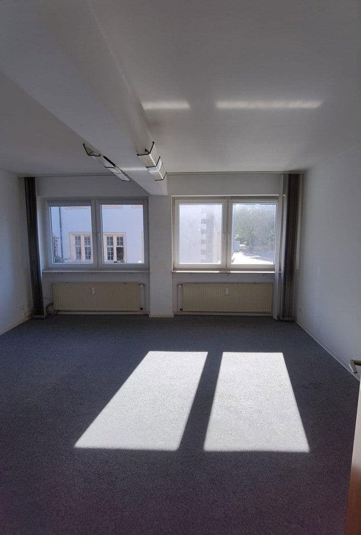 Prodej bytu 3+1 106 m², Badener-Tor-Str. 9, Karlsruhe, Bádensko-Württembersko Prodej bytu 3+1 106 m², Badener-Tor-Str. 9, Karlsruhe, Bádensko-Württembersko