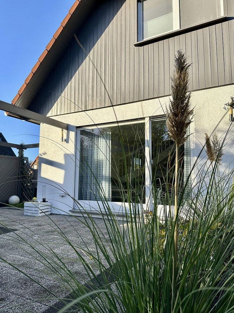 Prodej domu 140 m², pozemek 420 m², Wedel, Šlesvicko-Holštýnsko Prodej domu 140 m², pozemek 420 m², Wedel, Šlesvicko-Holštýnsko
