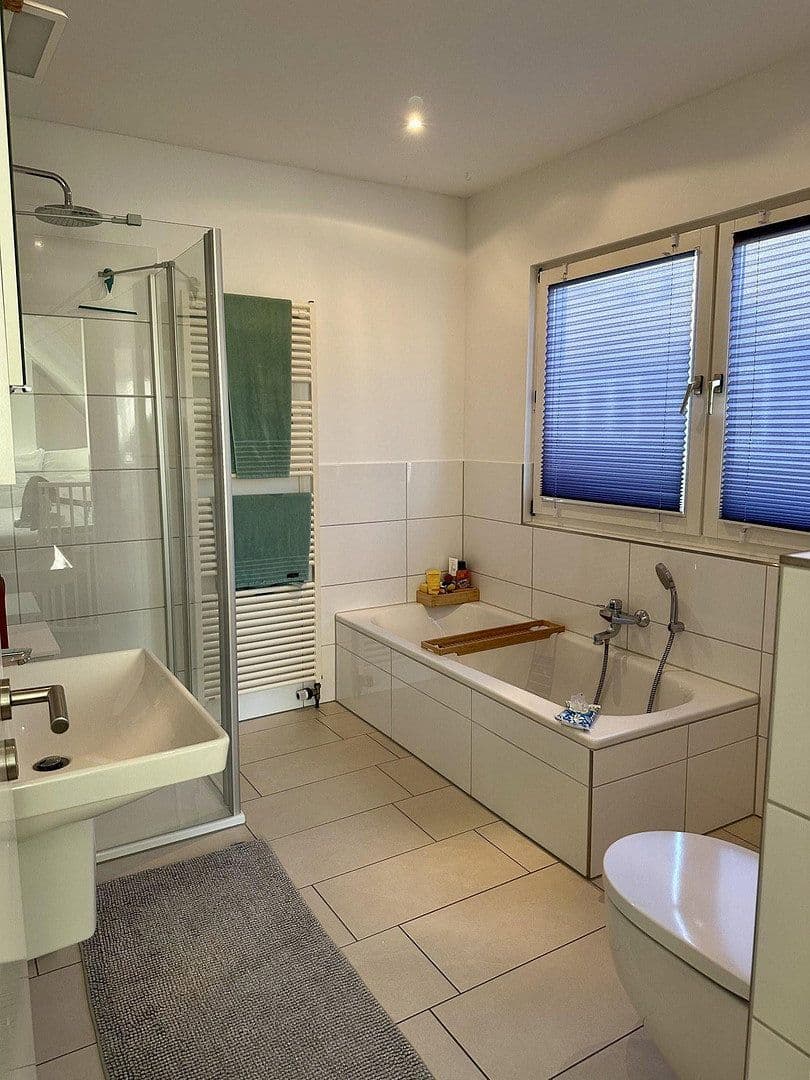 Prodej domu 140 m², pozemek 420 m², Wedel, Šlesvicko-Holštýnsko Prodej domu 140 m², pozemek 420 m², Wedel, Šlesvicko-Holštýnsko