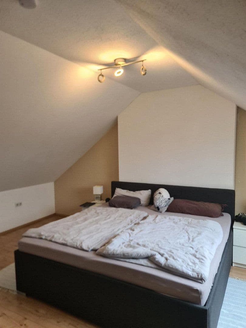 Prodej bytu 4+1 114 m², Schwetzingen, Bádensko-Württembersko Prodej bytu 4+1 114 m², Schwetzingen, Bádensko-Württembersko