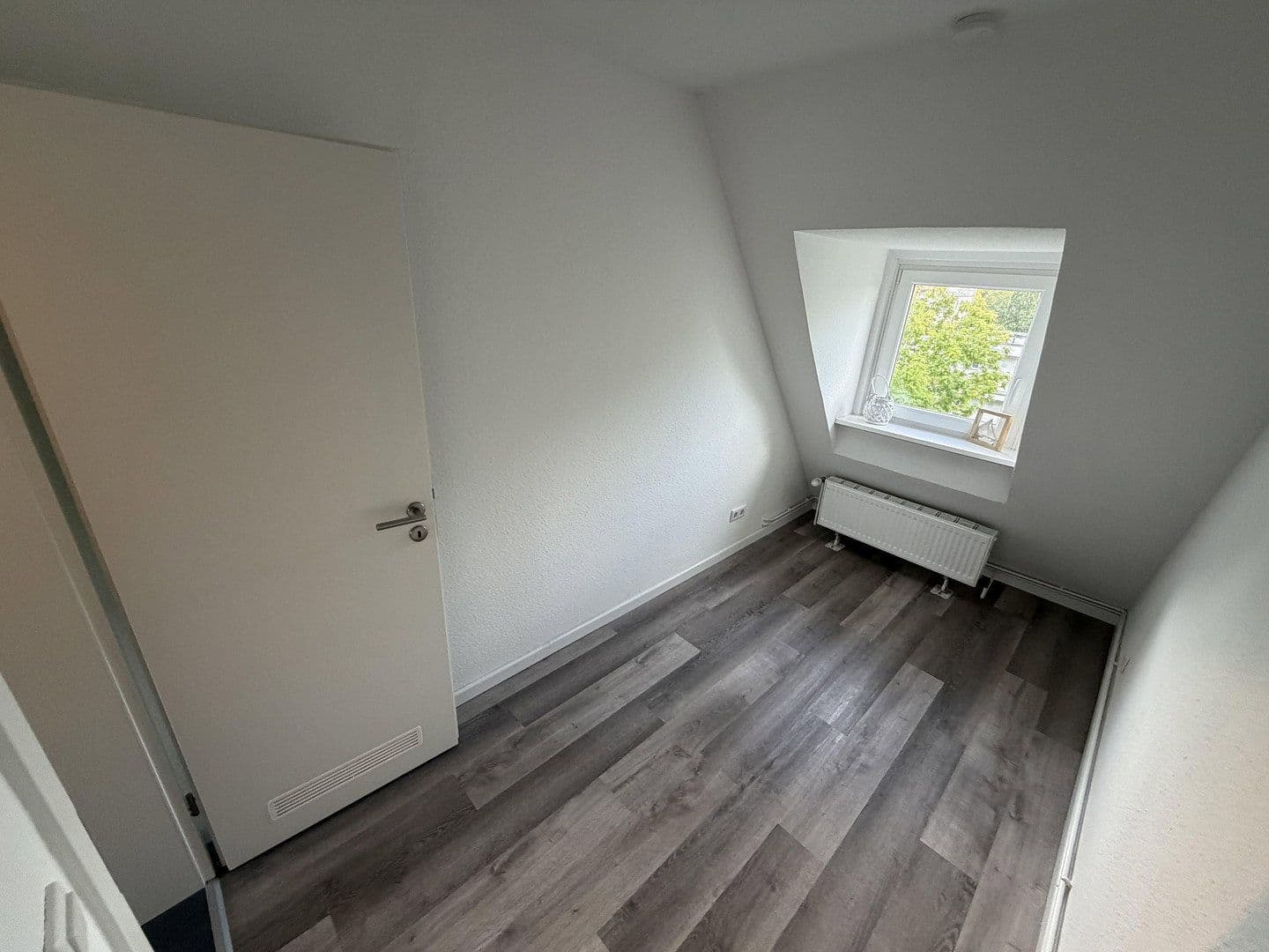 Pronájem bytu 2+kk 49 m², Schönböckener Str. 7b, Lübeck, Šlesvicko-Holštýnsko Pronájem bytu 2+kk 49 m², Schönböckener Str. 7b, Lübeck, Šlesvicko-Holštýnsko