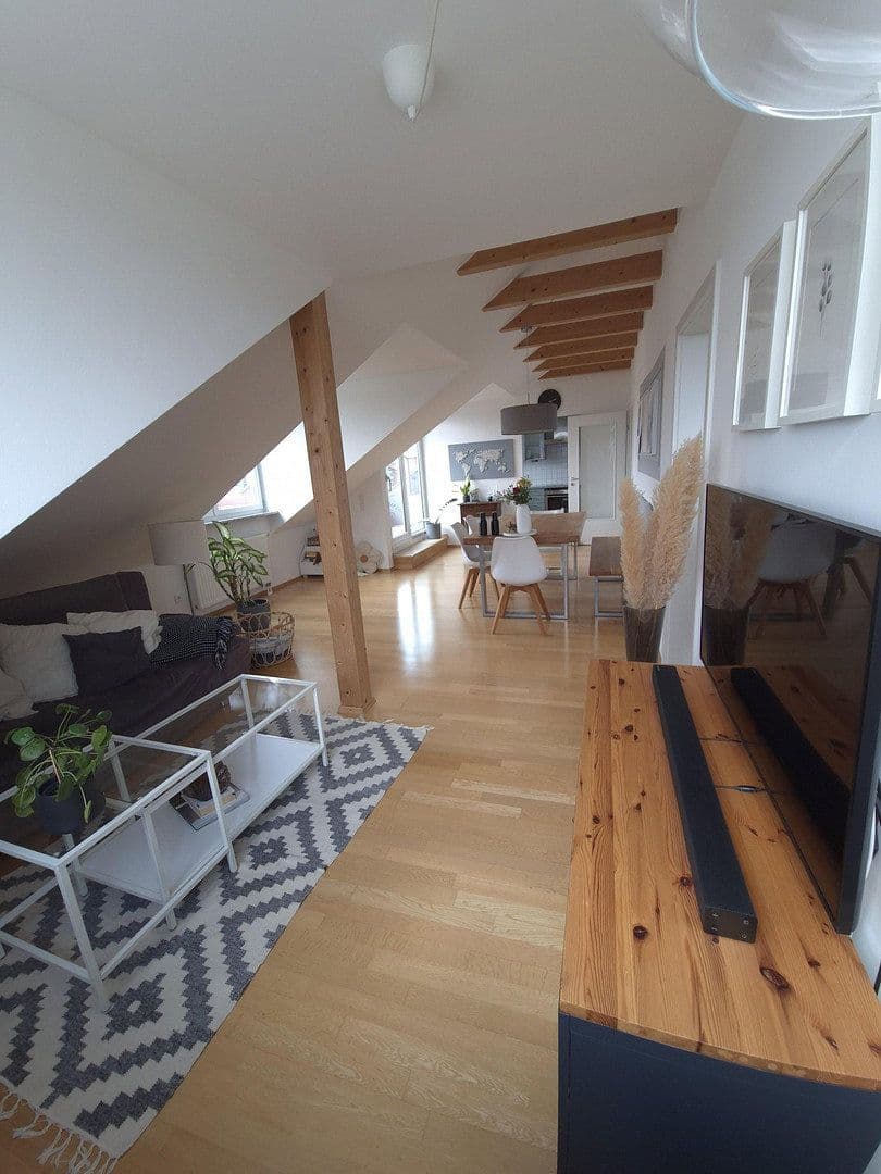 Prodej bytu 3+1 74 m², München, Bavorsko Prodej bytu 3+1 74 m², München, Bavorsko