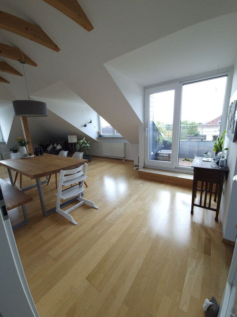 Prodej bytu 3+1 74 m², München, Bavorsko Prodej bytu 3+1 74 m², München, Bavorsko