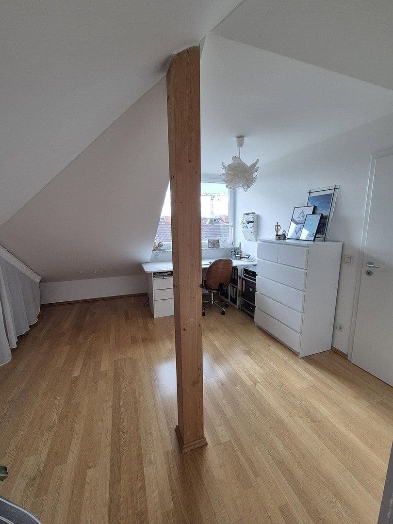 Prodej bytu 3+1 74 m², München, Bavorsko Prodej bytu 3+1 74 m², München, Bavorsko