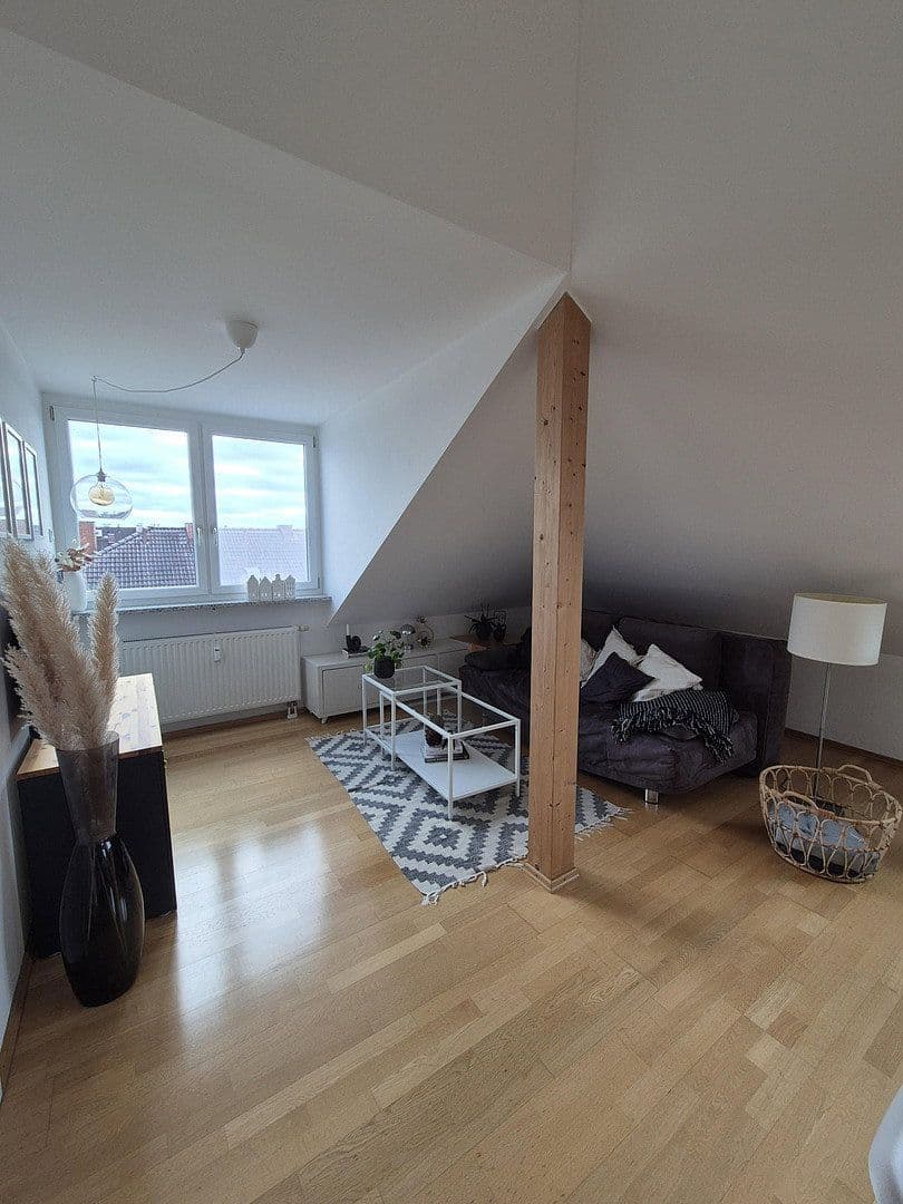Prodej bytu 3+1 74 m², München, Bavorsko Prodej bytu 3+1 74 m², München, Bavorsko