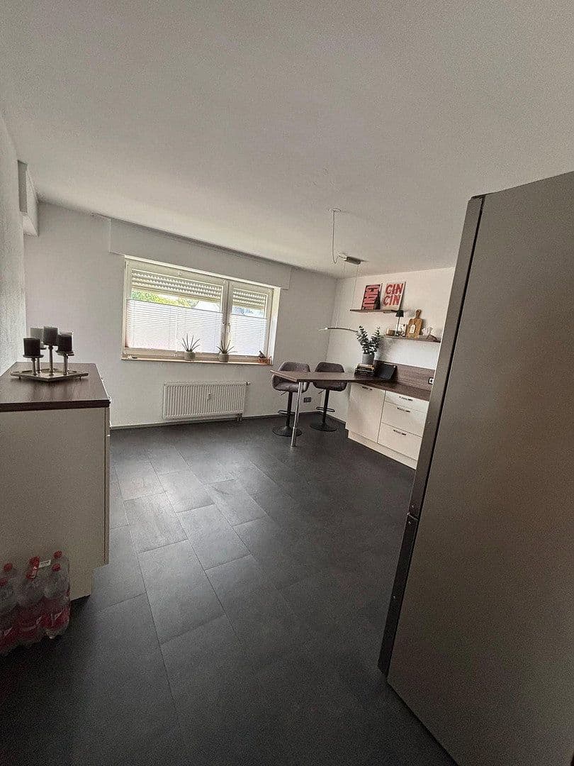 Pronájem bytu 2+1 74 m², Köln, Severní Porýní-Vestfálsko Pronájem bytu 2+1 74 m², Köln, Severní Porýní-Vestfálsko