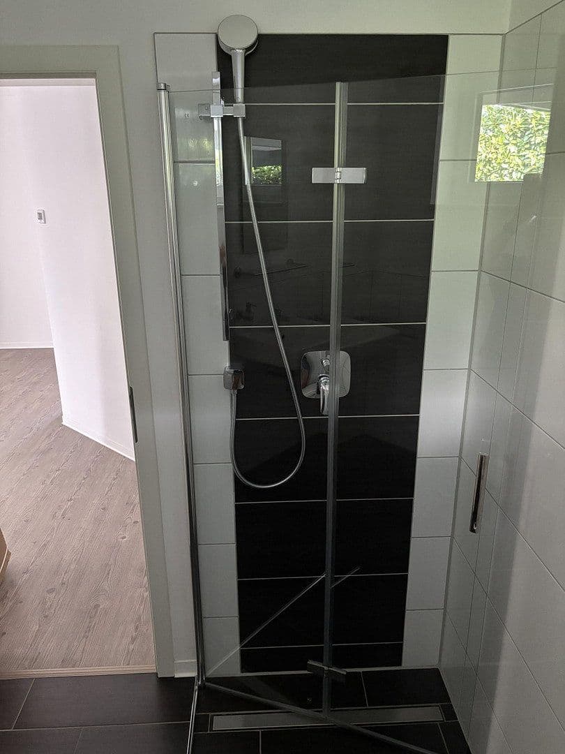 Prodej domu 140 m², pozemek 600 m², Langwedel, Dolní Sasko Prodej domu 140 m², pozemek 600 m², Langwedel, Dolní Sasko
