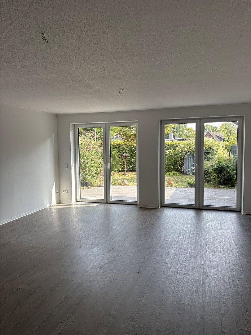 Prodej domu 140 m², pozemek 600 m², Langwedel, Dolní Sasko Prodej domu 140 m², pozemek 600 m², Langwedel, Dolní Sasko