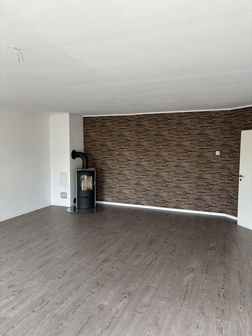 Prodej domu 140 m², pozemek 600 m², Langwedel, Dolní Sasko Prodej domu 140 m², pozemek 600 m², Langwedel, Dolní Sasko