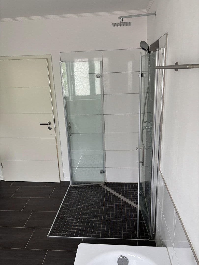 Prodej domu 140 m², pozemek 600 m², Langwedel, Dolní Sasko Prodej domu 140 m², pozemek 600 m², Langwedel, Dolní Sasko
