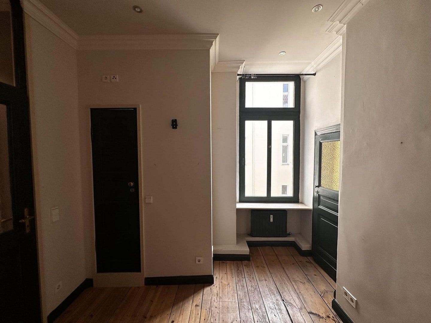 Prodej bytu 3+1 81 m², Stubenrauchstr.41, Berlin, Berlín Prodej bytu 3+1 81 m², Stubenrauchstr.41, Berlin, Berlín