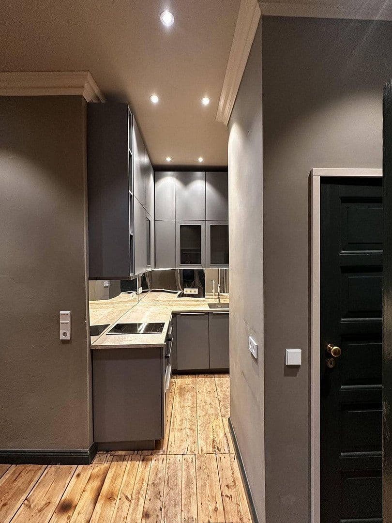 Prodej bytu 3+1 81 m², Stubenrauchstr.41, Berlin, Berlín Prodej bytu 3+1 81 m², Stubenrauchstr.41, Berlin, Berlín