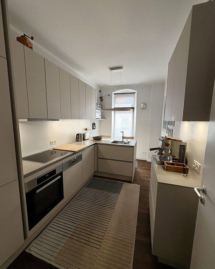 Prodej bytu 2+1 61 m², Cotheniusstr. 4, Berlin, Berlín Prodej bytu 2+1 61 m², Cotheniusstr. 4, Berlin, Berlín