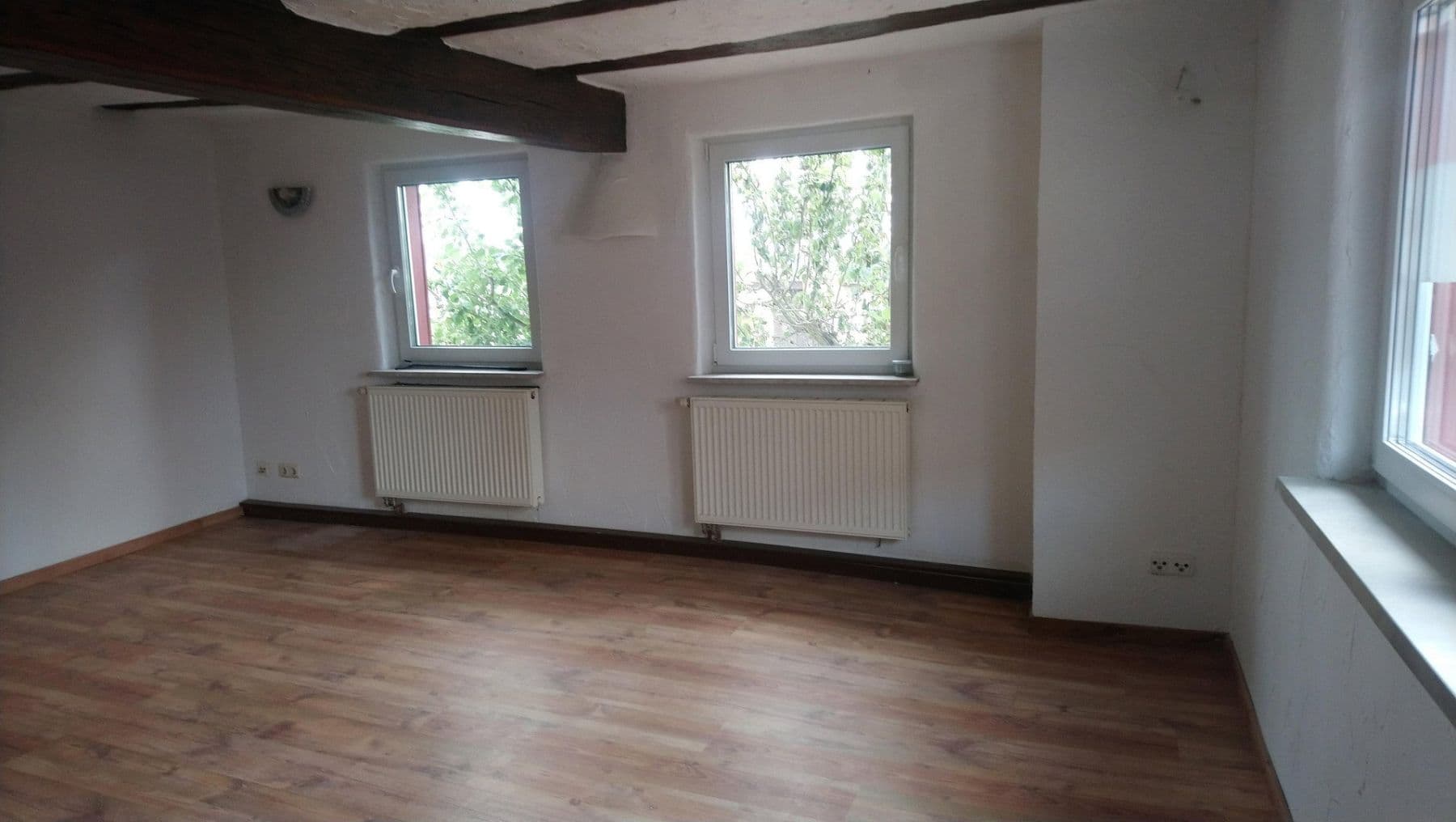 Prodej domu 118 m², pozemek 290 m², Bad Brückenau, Bavorsko Prodej domu 118 m², pozemek 290 m², Bad Brückenau, Bavorsko