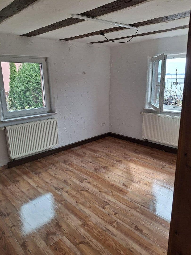 Prodej domu 118 m², pozemek 290 m², Bad Brückenau, Bavorsko Prodej domu 118 m², pozemek 290 m², Bad Brückenau, Bavorsko