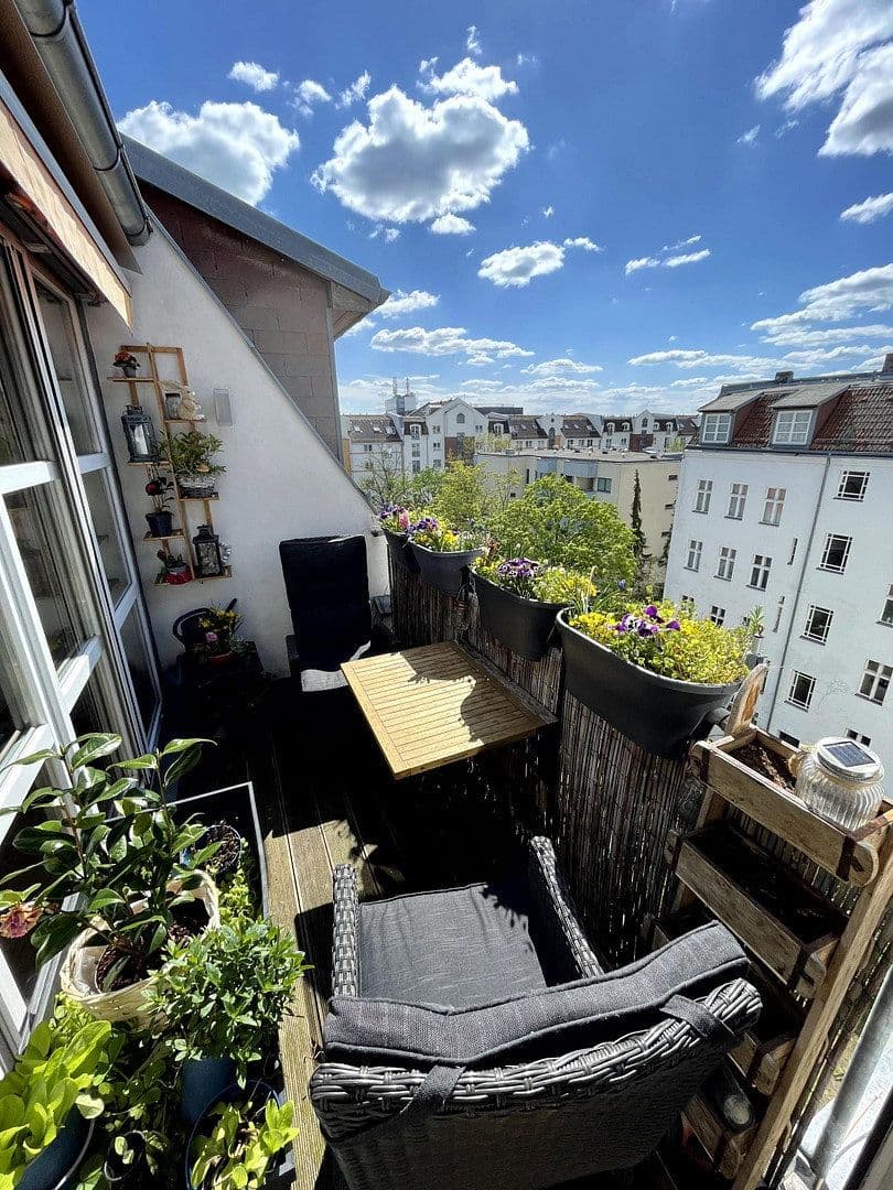 Prodej bytu 3+1 119 m², Berlin, Berlín Prodej bytu 3+1 119 m², Berlin, Berlín
