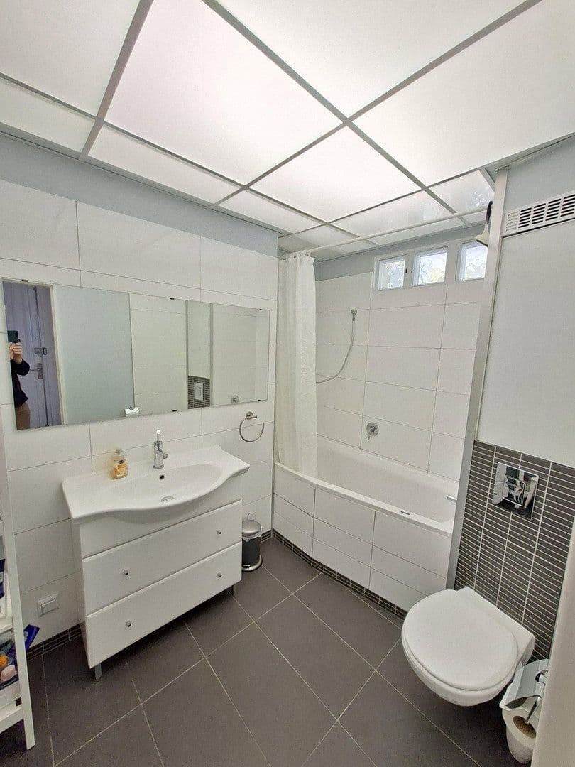 Prodej bytu 5+1 133 m², Rostocker Strasse 40, Berlin, Berlín Prodej bytu 5+1 133 m², Rostocker Strasse 40, Berlin, Berlín