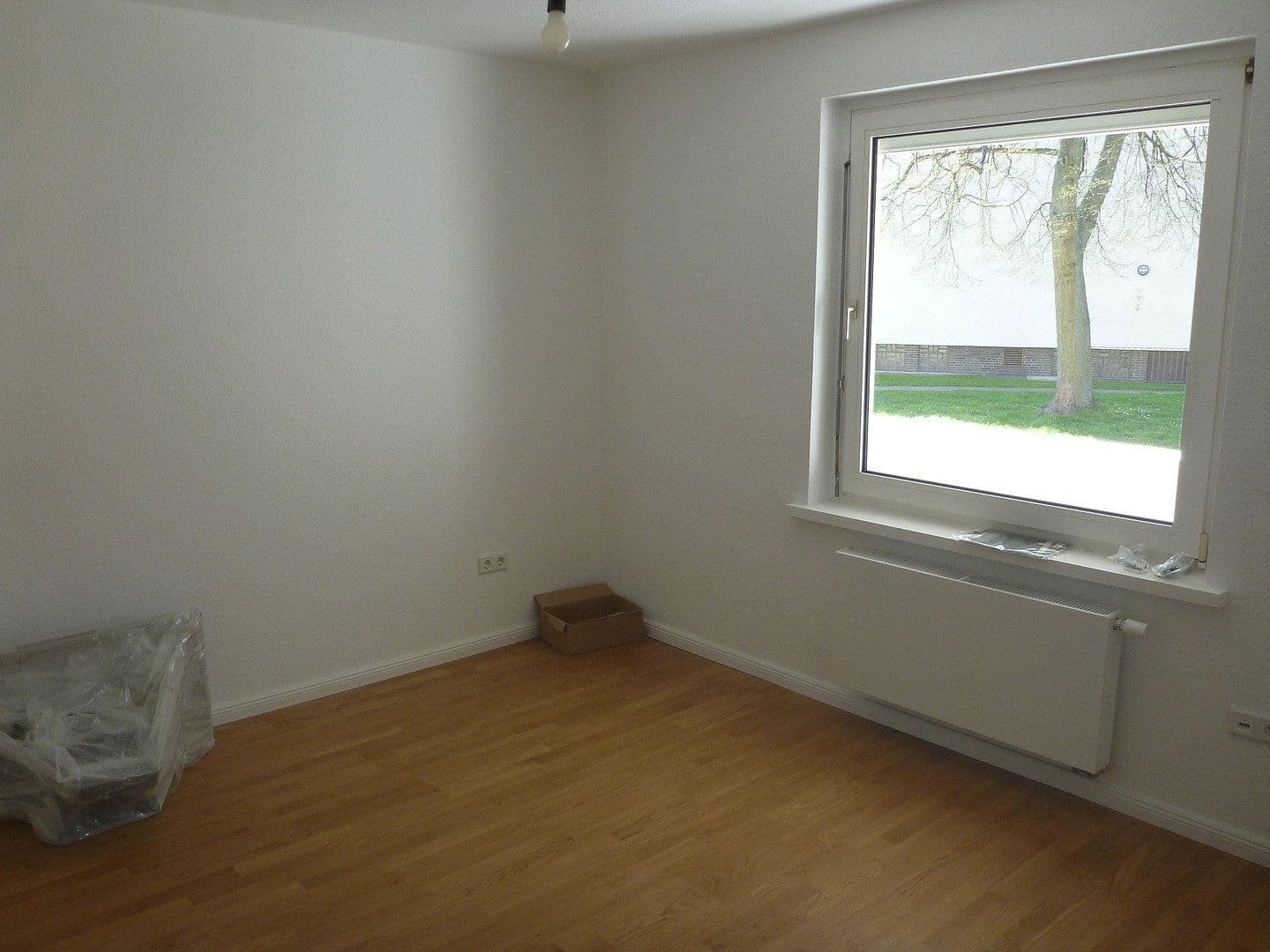 Prodej bytu 3+1 67 m², Weimarer Straße 10, Ronnenberg, Dolní Sasko Prodej bytu 3+1 67 m², Weimarer Straße 10, Ronnenberg, Dolní Sasko