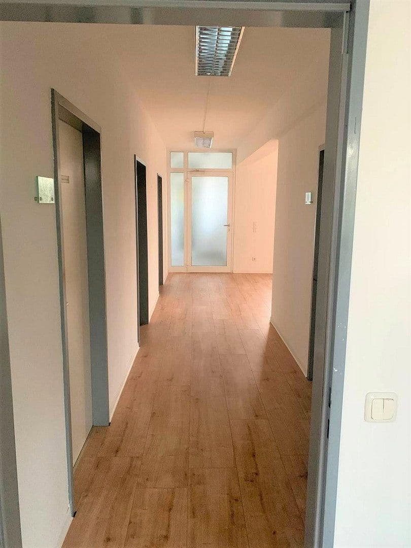Pronájem kanceláře 40 m², Ibbenbüren, Severní Porýní-Vestfálsko Pronájem kanceláře 40 m², Ibbenbüren, Severní Porýní-Vestfálsko