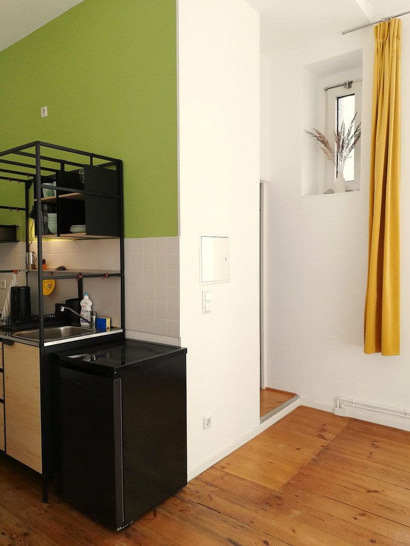 Pronájem bytu 1+1 25 m², Berlin, Berlín Pronájem bytu 1+1 25 m², Berlin, Berlín