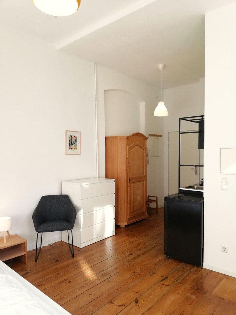 Pronájem bytu 1+1 25 m², Berlin, Berlín Pronájem bytu 1+1 25 m², Berlin, Berlín