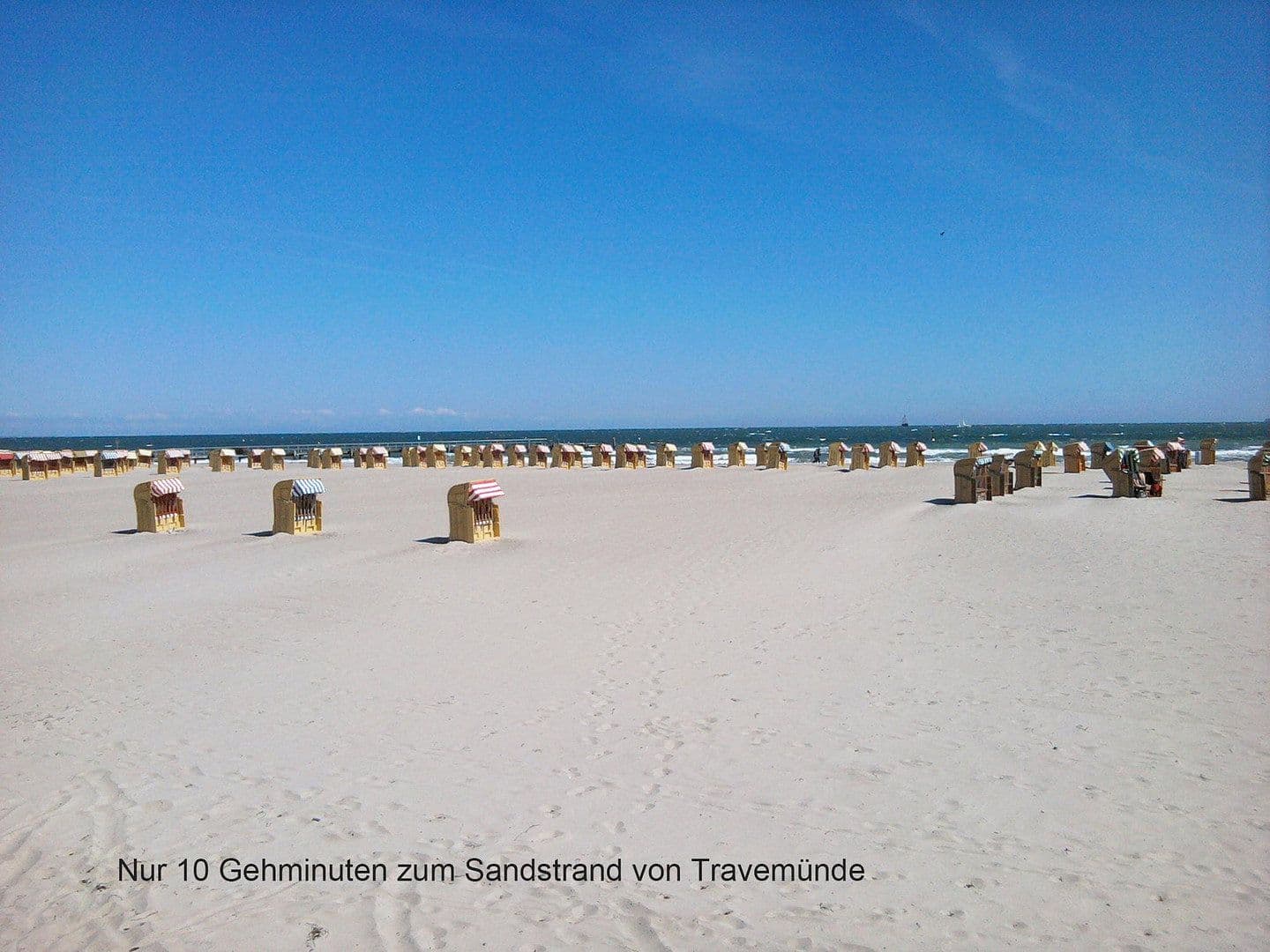 Prodej domu 369 m², pozemek 722 m², Am Lotsenberg 11, Travemünde, Šlesvicko-Holštýnsko Prodej domu 369 m², pozemek 722 m², Am Lotsenberg 11, Travemünde, Šlesvicko-Holštýnsko