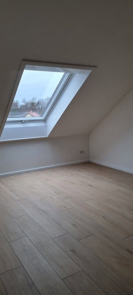 Pronájem domu 148 m², pozemek 100 m², Brandenburg an der Havel, Braniborsko Pronájem domu 148 m², pozemek 100 m², Brandenburg an der Havel, Braniborsko