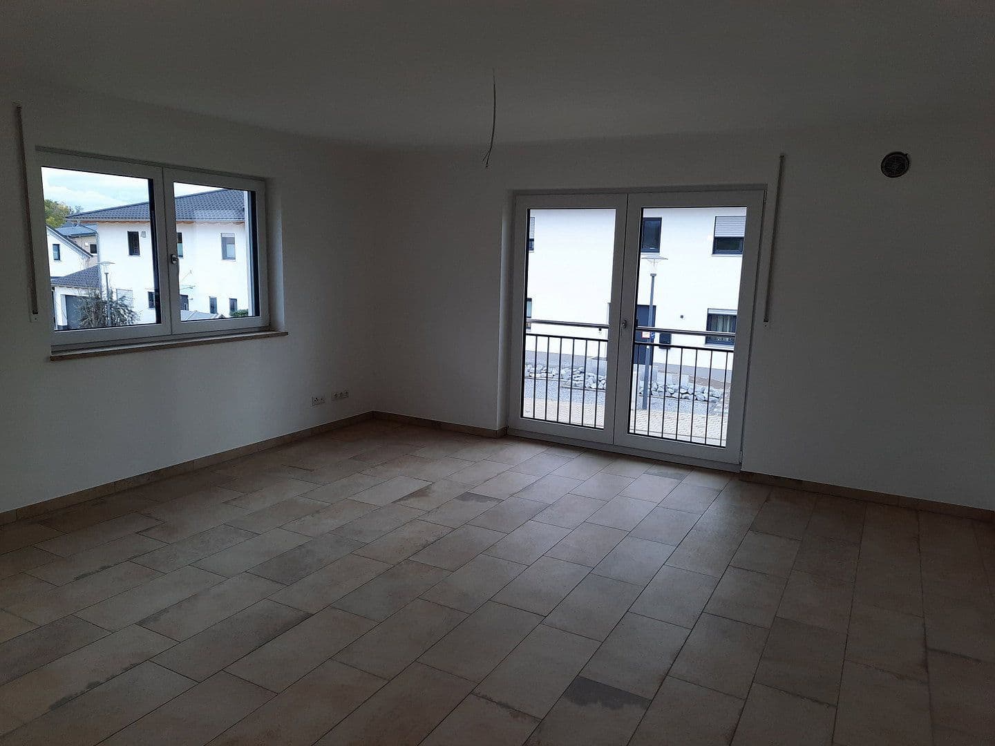 Pronájem bytu 3+1 94 m², Weng, Bavorsko Pronájem bytu 3+1 94 m², Weng, Bavorsko