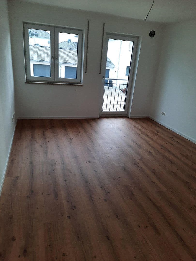 Pronájem bytu 3+1 94 m², Weng, Bavorsko Pronájem bytu 3+1 94 m², Weng, Bavorsko