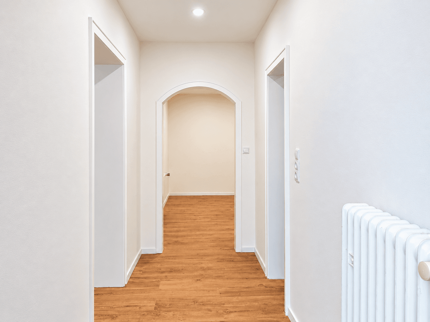 Pronájem bytu 3+1 90 m², Höhr-Grenzhausen, Porýní-Falc Pronájem bytu 3+1 90 m², Höhr-Grenzhausen, Porýní-Falc