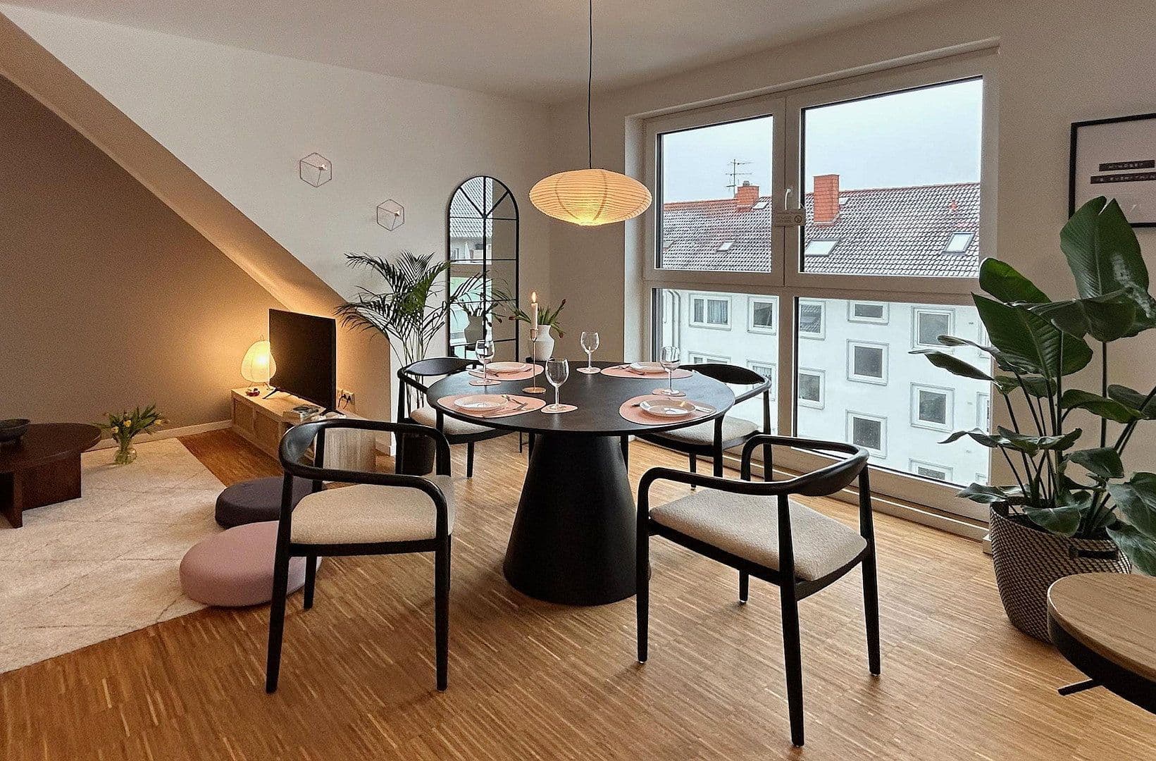 Pronájem bytu 2+1 64 m², Hannover, Dolní Sasko Pronájem bytu 2+1 64 m², Hannover, Dolní Sasko