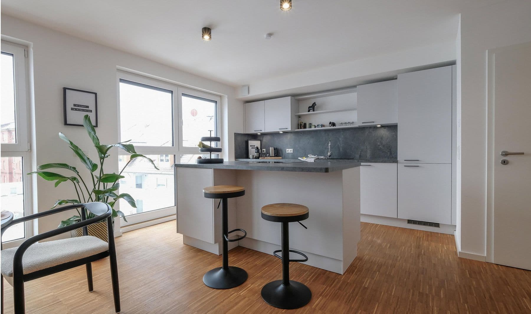 Pronájem bytu 2+1 64 m², Hannover, Dolní Sasko Pronájem bytu 2+1 64 m², Hannover, Dolní Sasko