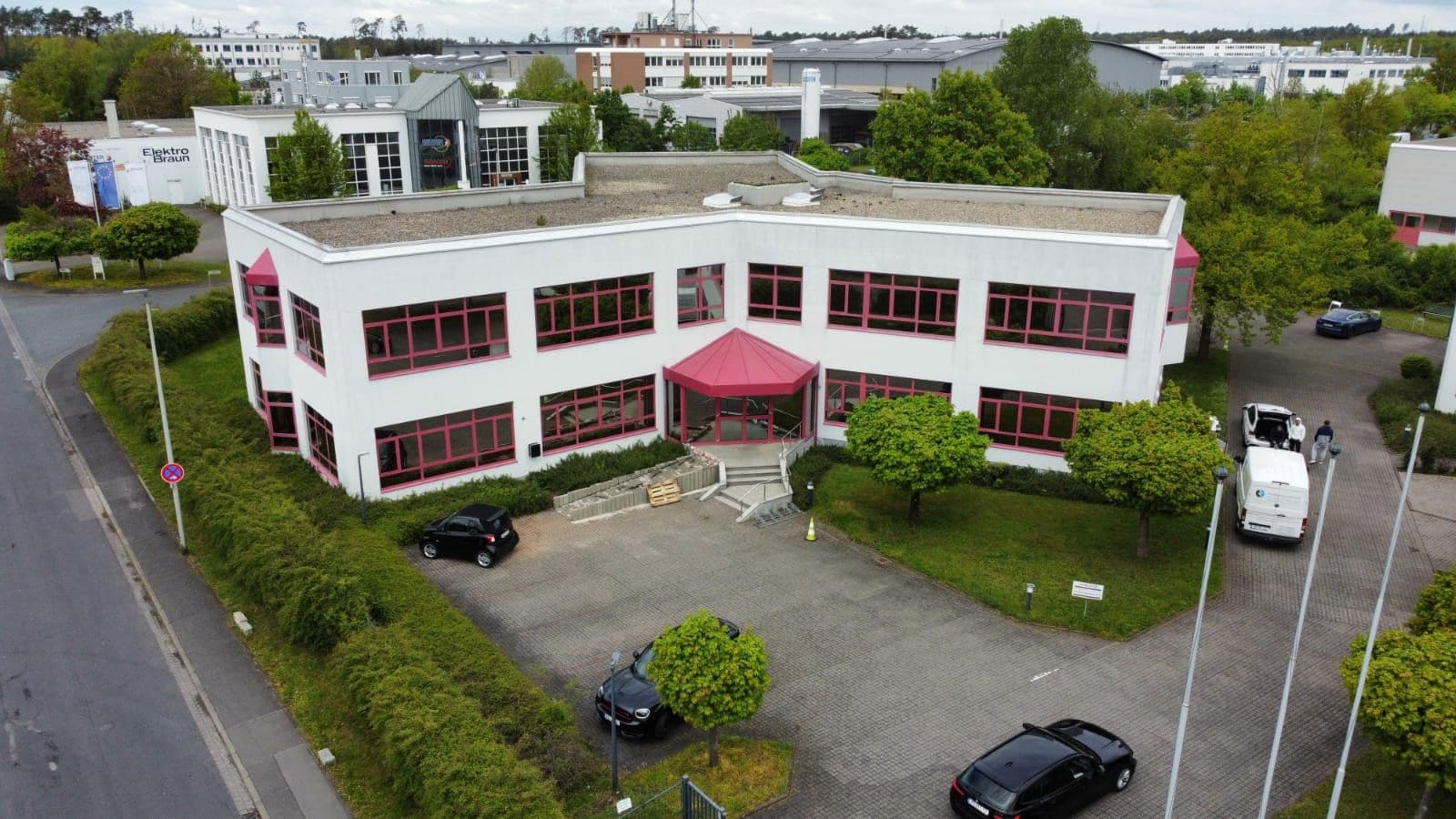 Pronájem kanceláře 1.257 m², Daimlerstraße 6, Alzenau, Bavorsko Pronájem kanceláře 1.257 m², Daimlerstraße 6, Alzenau, Bavorsko