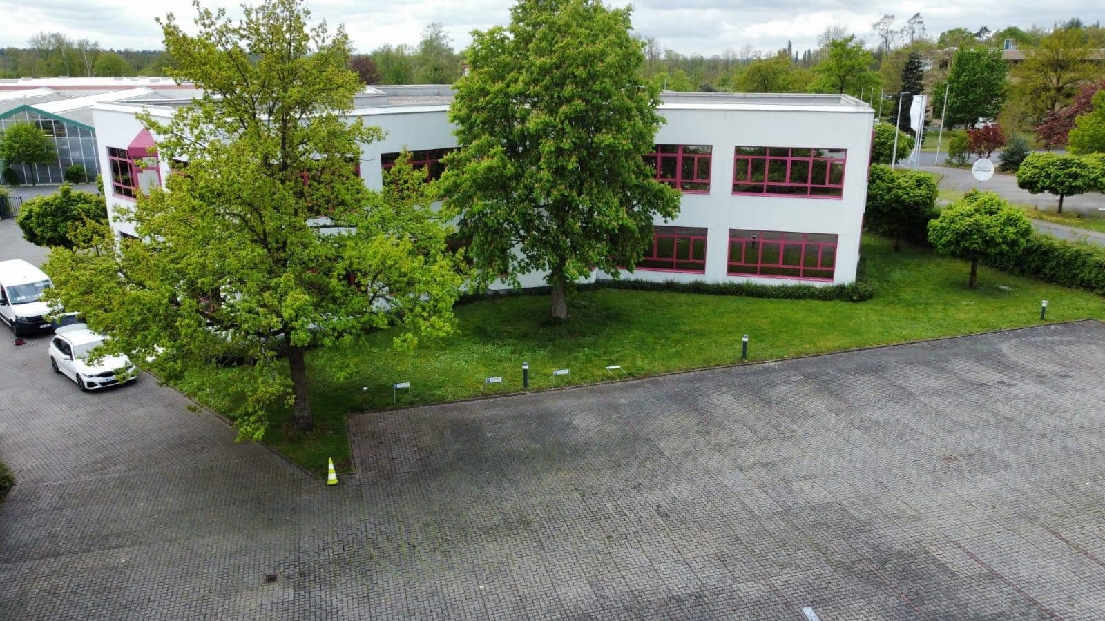 Pronájem kanceláře 1.257 m², Daimlerstraße 6, Alzenau, Bavorsko Pronájem kanceláře 1.257 m², Daimlerstraße 6, Alzenau, Bavorsko