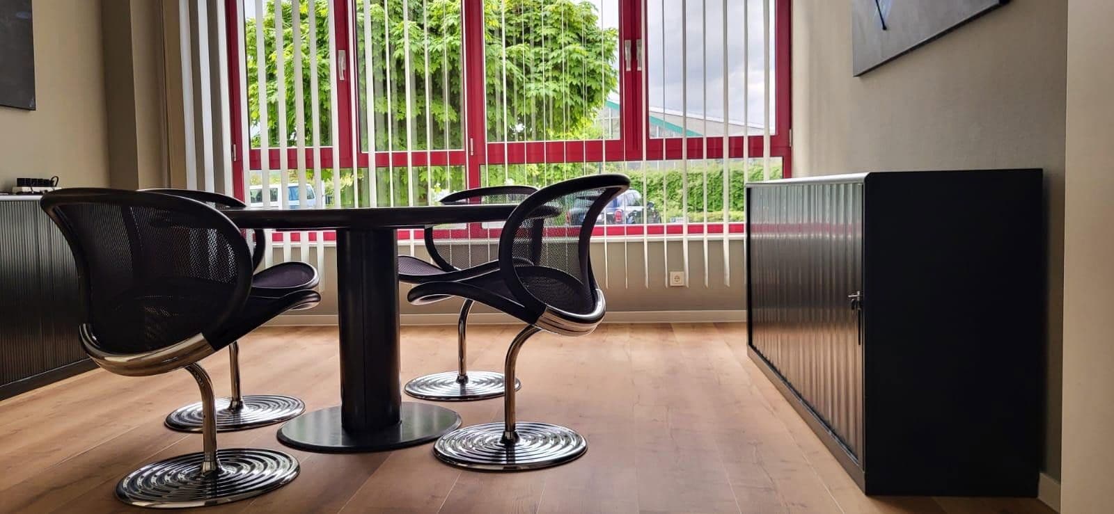 Pronájem kanceláře 1.257 m², Daimlerstraße 6, Alzenau, Bavorsko Pronájem kanceláře 1.257 m², Daimlerstraße 6, Alzenau, Bavorsko